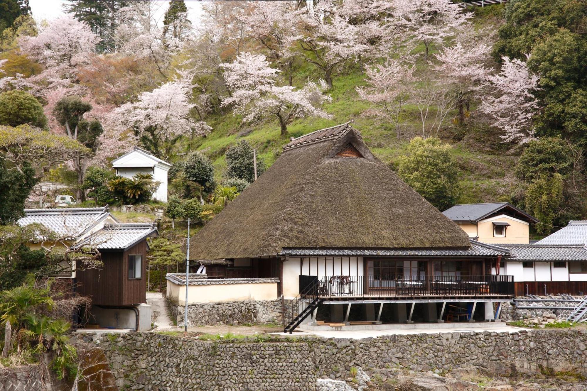 Kanau Gojo Exterior photo
